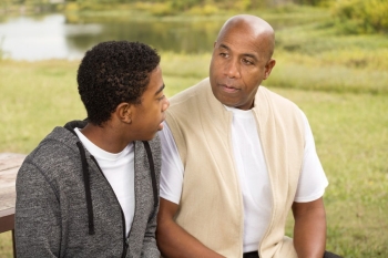 How to come out to family: find a gay lesbian bi therapist. image